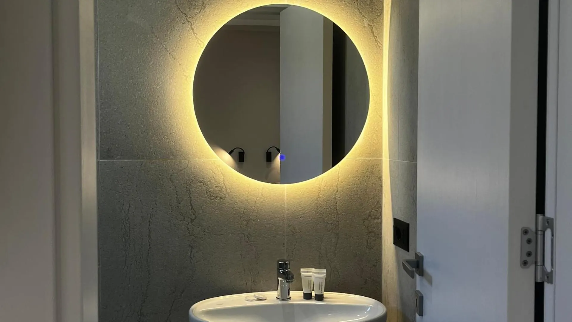 *** Affittacamere Lian'S Rooms Vlorë Albania